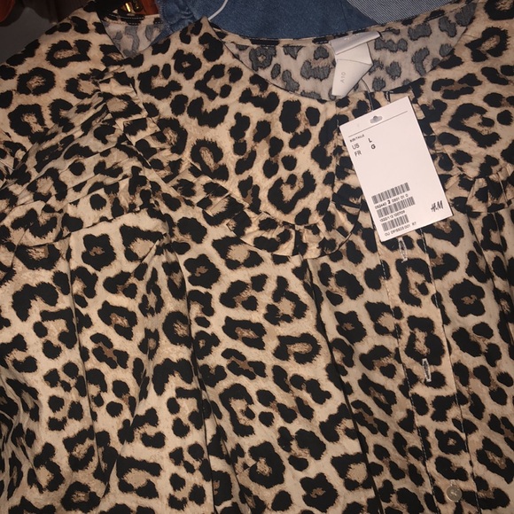 NWT H&M animal print dress w puffed sleeve and collared sz large - Picture 4 of 10